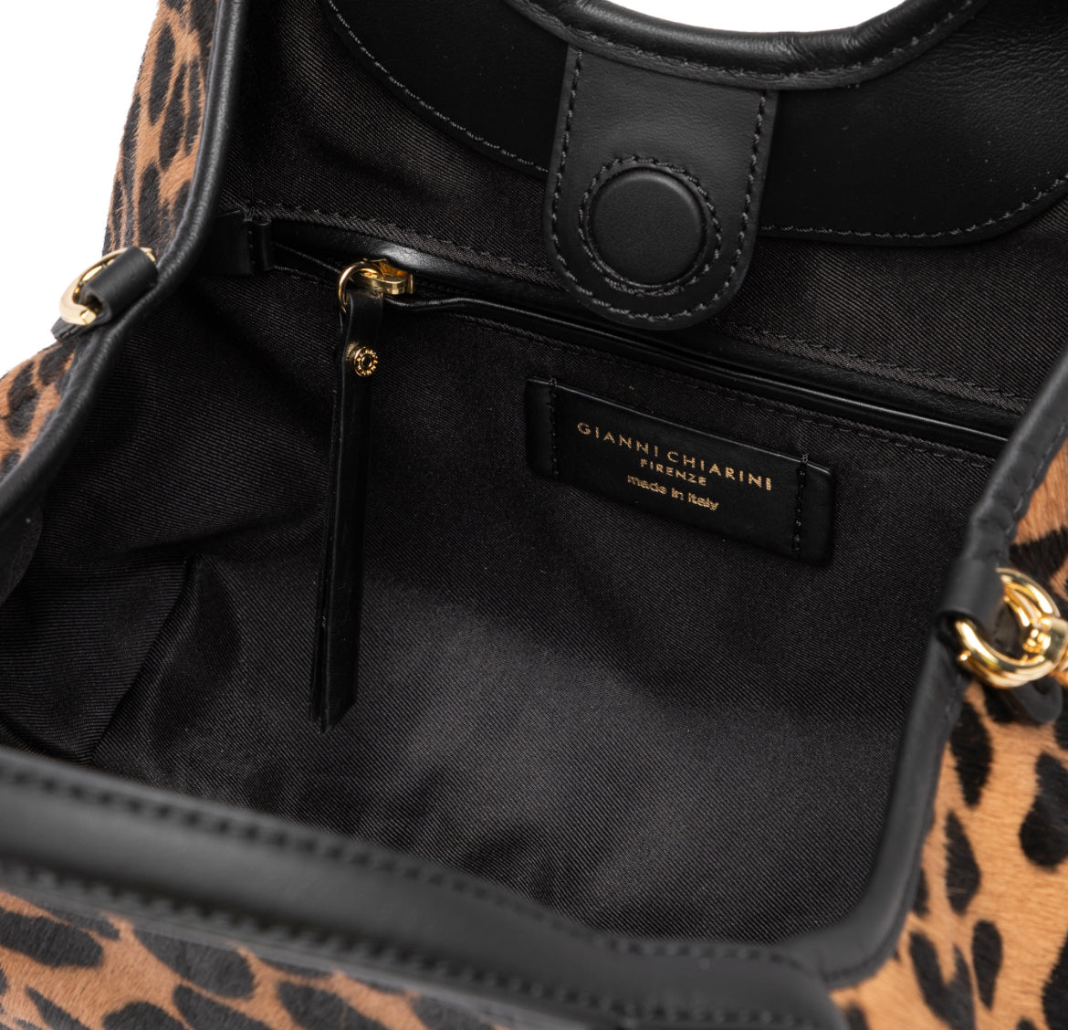 Dua media Leo e nero -Gianni Chiarini